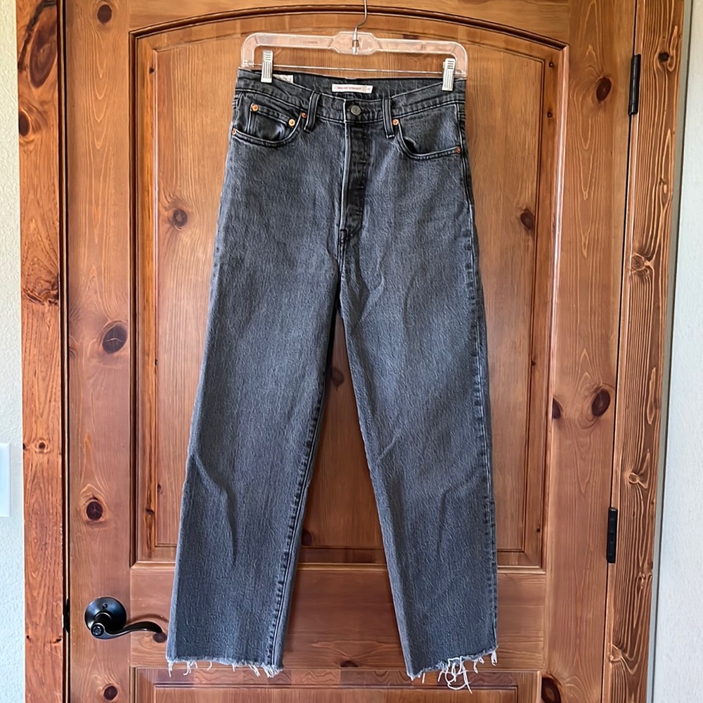 Levi’s Ribcage Straight jeans